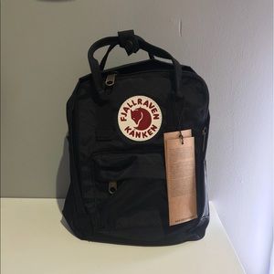 fjallraven kanken mini backpack